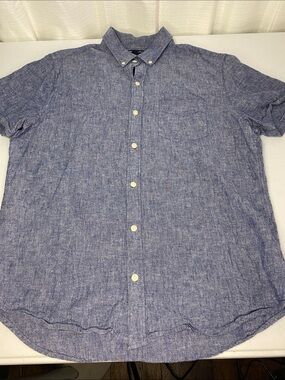 GAP Casual Short-Sleeve Button-Down Shirt in Heather Blue